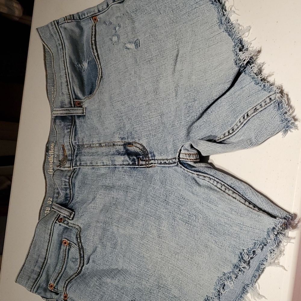 DIY Shorts made from Men's Jeans